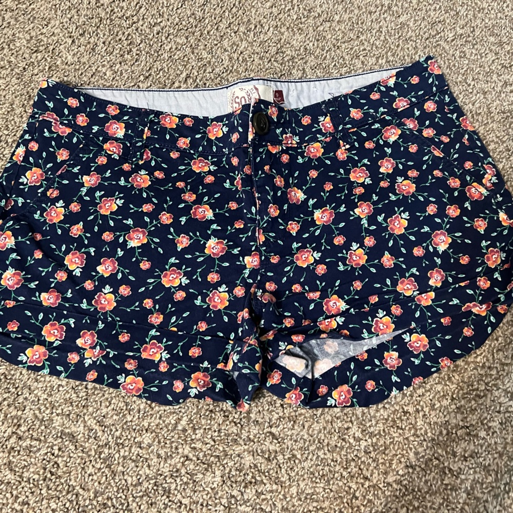 Floral Navy Shorts